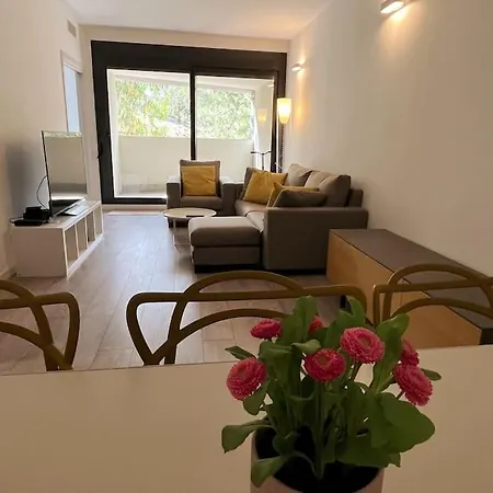 Appartamento Nuevo, Espacioso Y Confortable Con Pkg Y Piscina Tossa de Mar