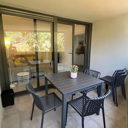 Lägenhet Nuevo, Espacioso Y Confortable Con Pkg Y Piscina *