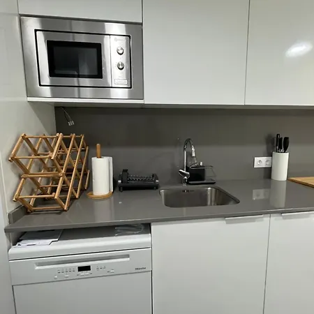 Appartement Nuevo, Espacioso Y Confortable Con Pkg Y Piscina