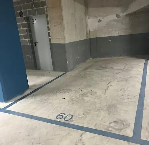 Appartement Nuevo, Espacioso Y Confortable Con Pkg Y Piscina