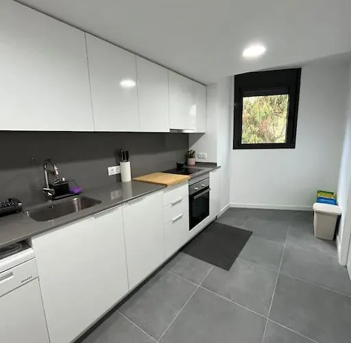 Nuevo, Espacioso Y Confortable Con Pkg Y Piscina Appartement Tossa de Mar